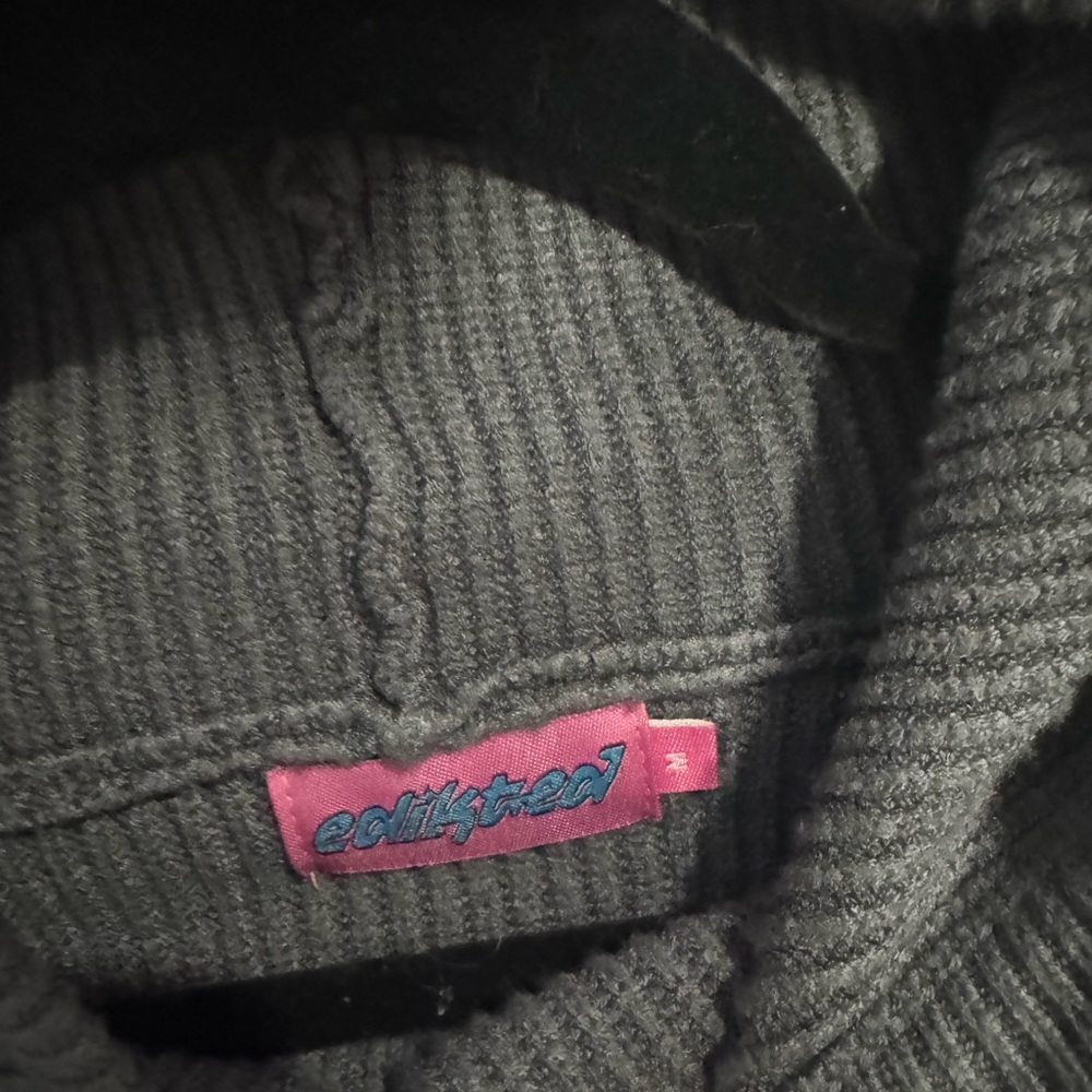 Edikted Slate Gray Ribbed Hoodie - Picture 2 of 2